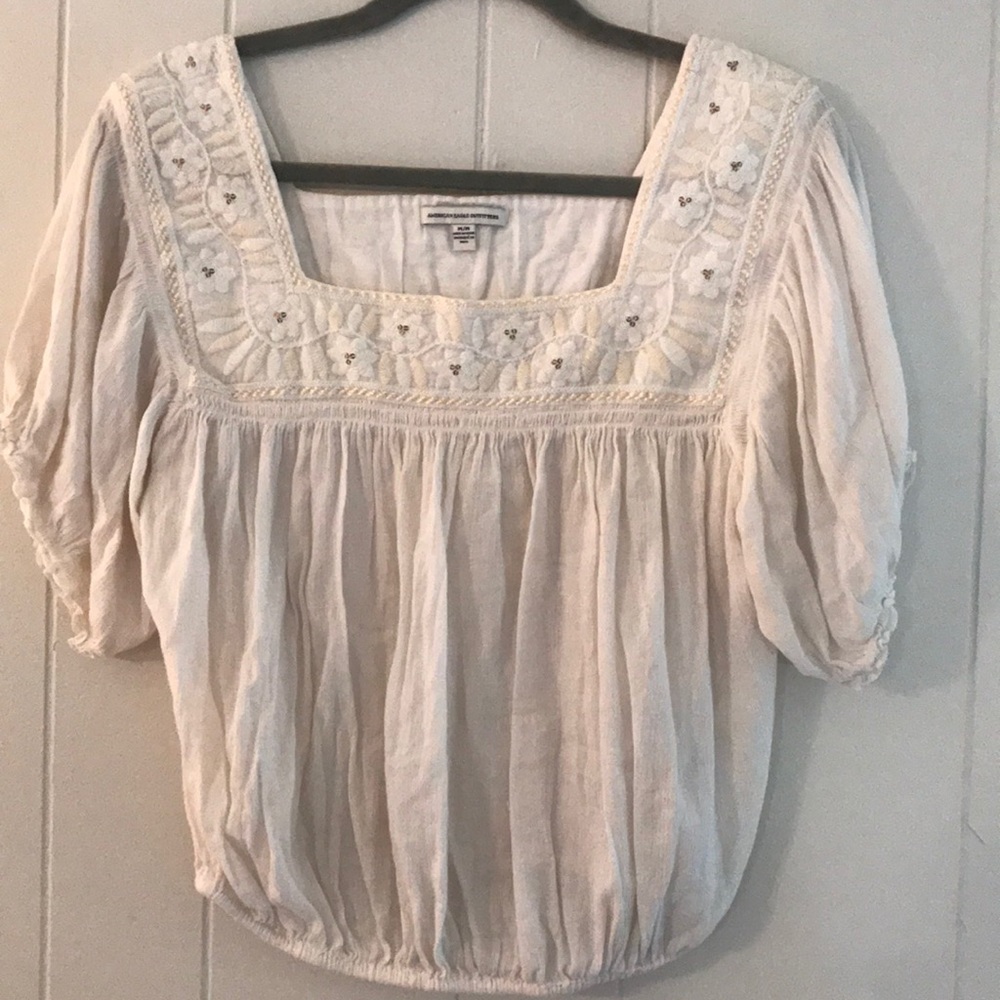 American eagle cream top size small